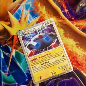 Pokemon MAGNEZONE 96/102 2010 HEARTGOLD & SOULSILVER TRIUMPHANT HOLO card